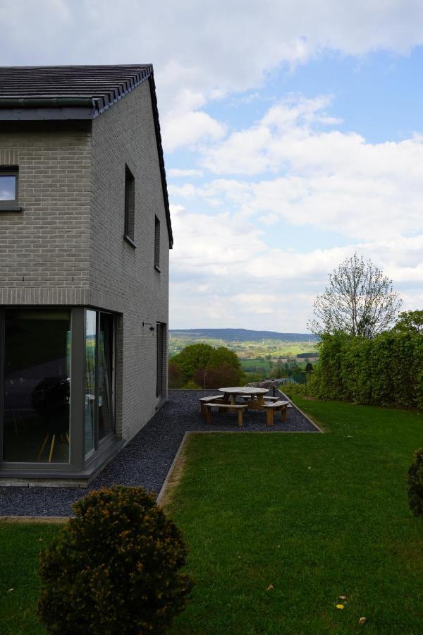 "Petite Perle En Haute Ardenne" Avec Vue Sur La Vallee, Cabine Infra-Rouge Et Bain Balneo Lierneux Luaran gambar