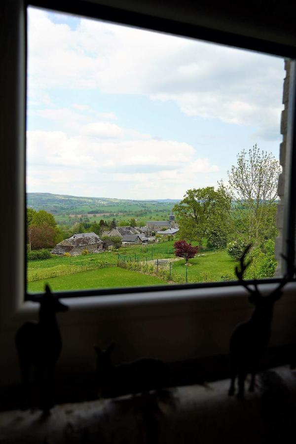 "Petite Perle En Haute Ardenne" Avec Vue Sur La Vallee, Cabine Infra-Rouge Et Bain Balneo Lierneux Luaran gambar